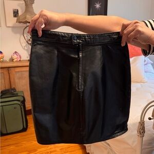 Leather skirt no tags